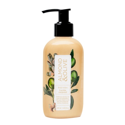 Body lotion Almond and Olive 250 ml. Botella Boston Masterbox de 36 piezas.